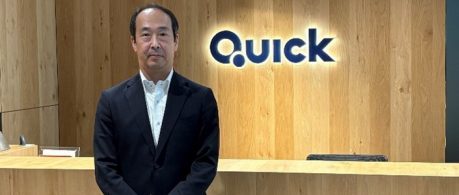 インタビュー：株式会社QUICK 経営企画統括・グループ連携担当取締役 小森敬介氏